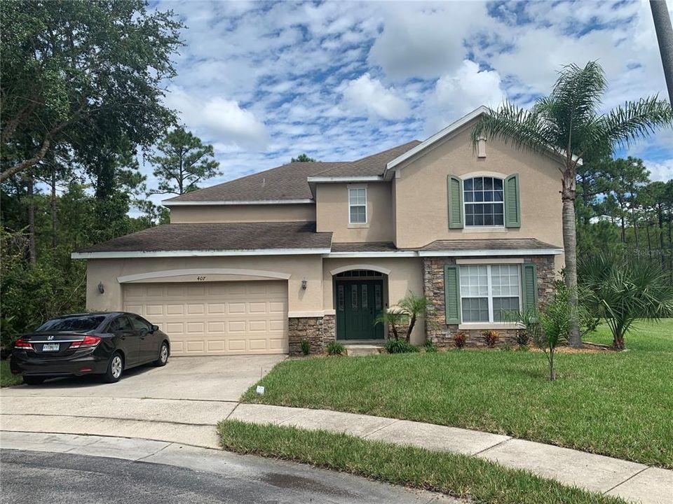 Recently Sold: $490,000 (5 beds, 3 baths, 3714 Square Feet)