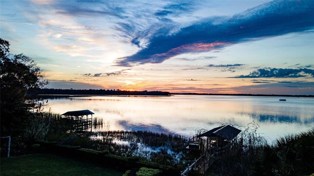 Sunset Lake View thanks to  God's Paintbrush