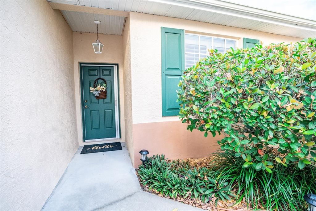 Recently Sold: $215,000 (2 beds, 2 baths, 990 Square Feet)