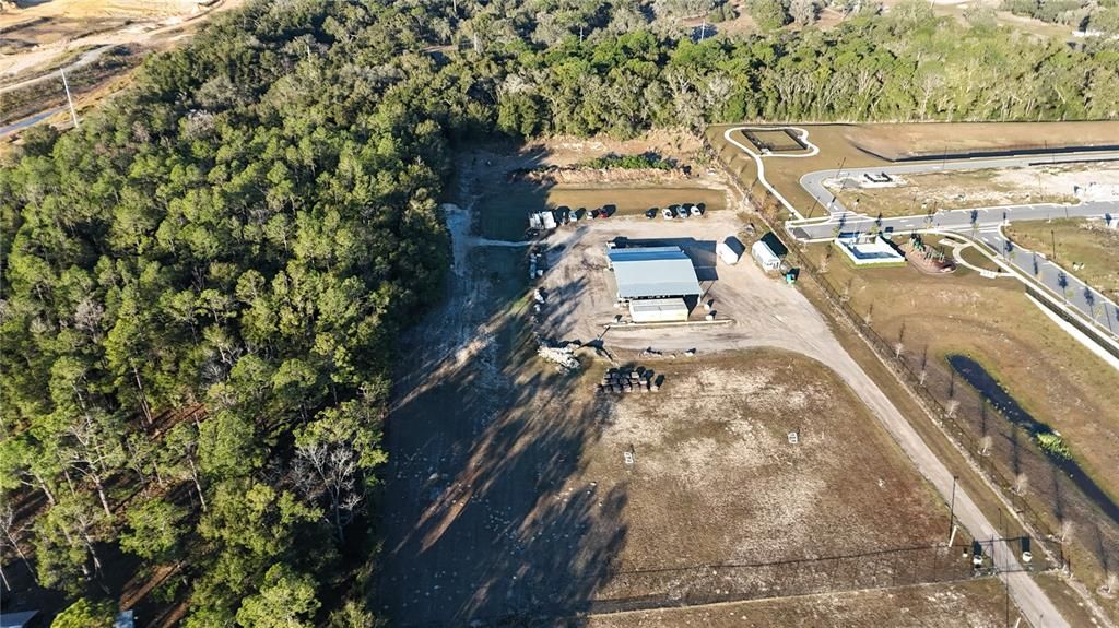 Activo con contrato: $1,999,500 (9.88 acres)