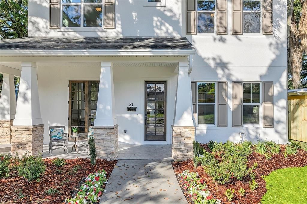 Recently Sold: $985,000 (4 beds, 3 baths, 3092 Square Feet)