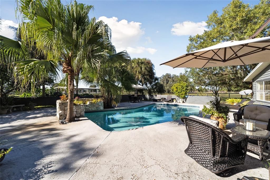 Recently Sold: $999,000 (3 beds, 3 baths, 3593 Square Feet)