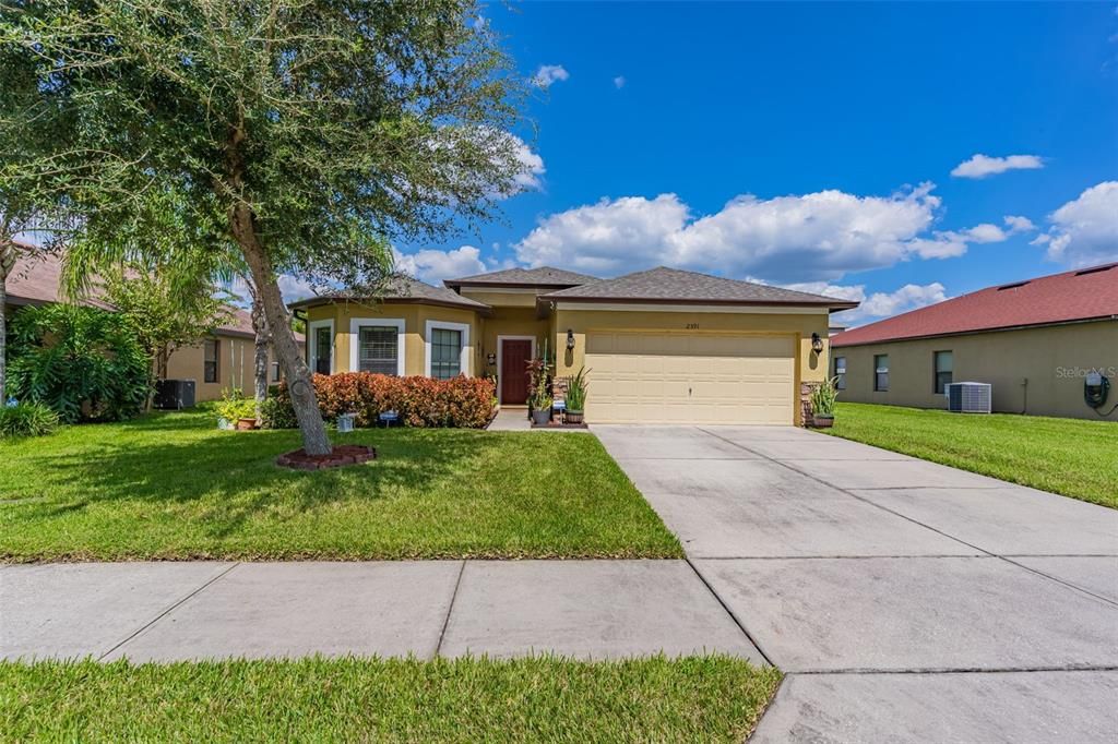 Recently Sold: $335,000 (3 beds, 2 baths, 1756 Square Feet)