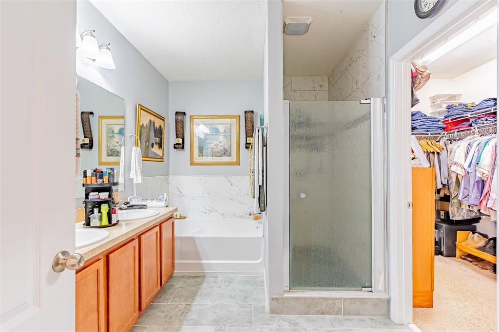 最近售出: $335,000 (3 贝兹, 2 浴室, 1756 平方英尺)