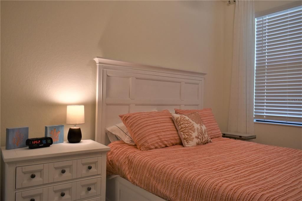 For Rent: $5,500 (3 beds, 2 baths, 1741 Square Feet)