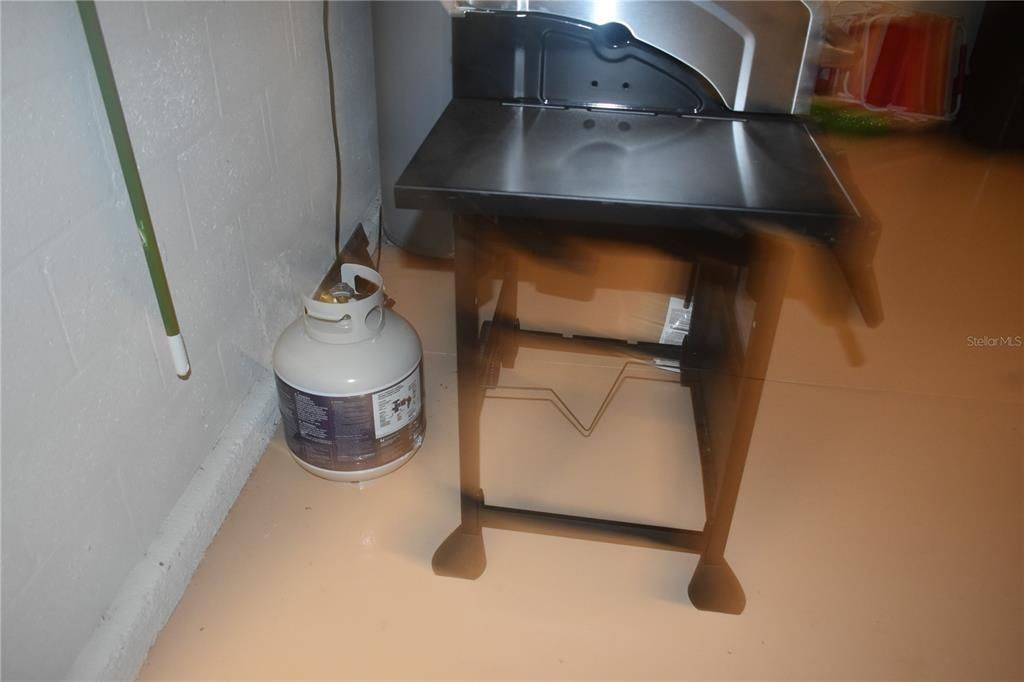 For Rent: $5,500 (3 beds, 2 baths, 1741 Square Feet)