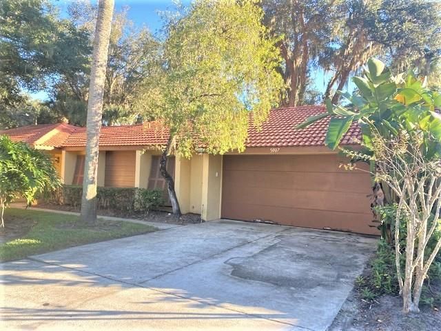 Recently Sold: $159,000 (2 beds, 2 baths, 1588 Square Feet)