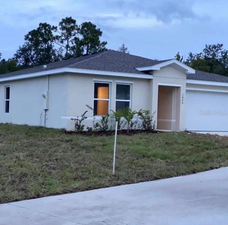 Recently Sold: $239,939 (4 beds, 2 baths, 1818 Square Feet)