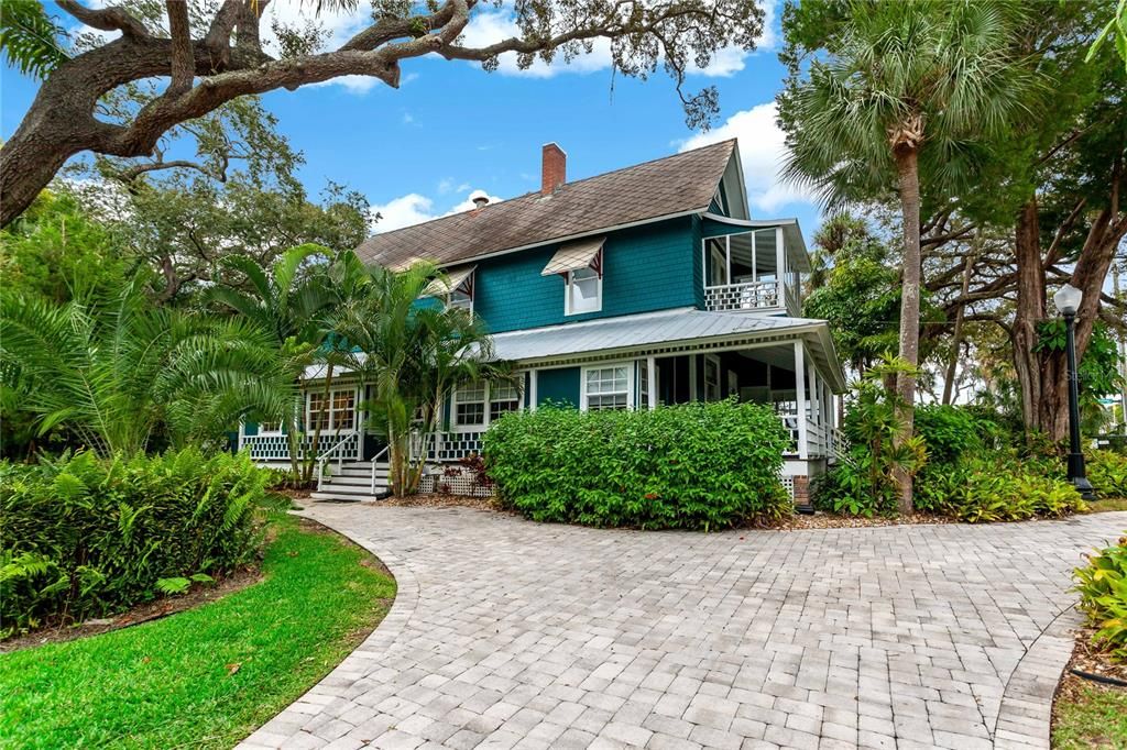 Recently Sold: $1,000,000 (0 beds, 0 baths, 2740 Square Feet)
