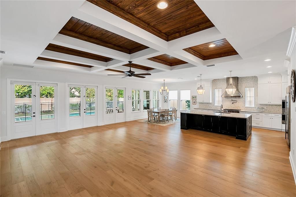 Recently Sold: $1,750,000 (5 beds, 5 baths, 3934 Square Feet)