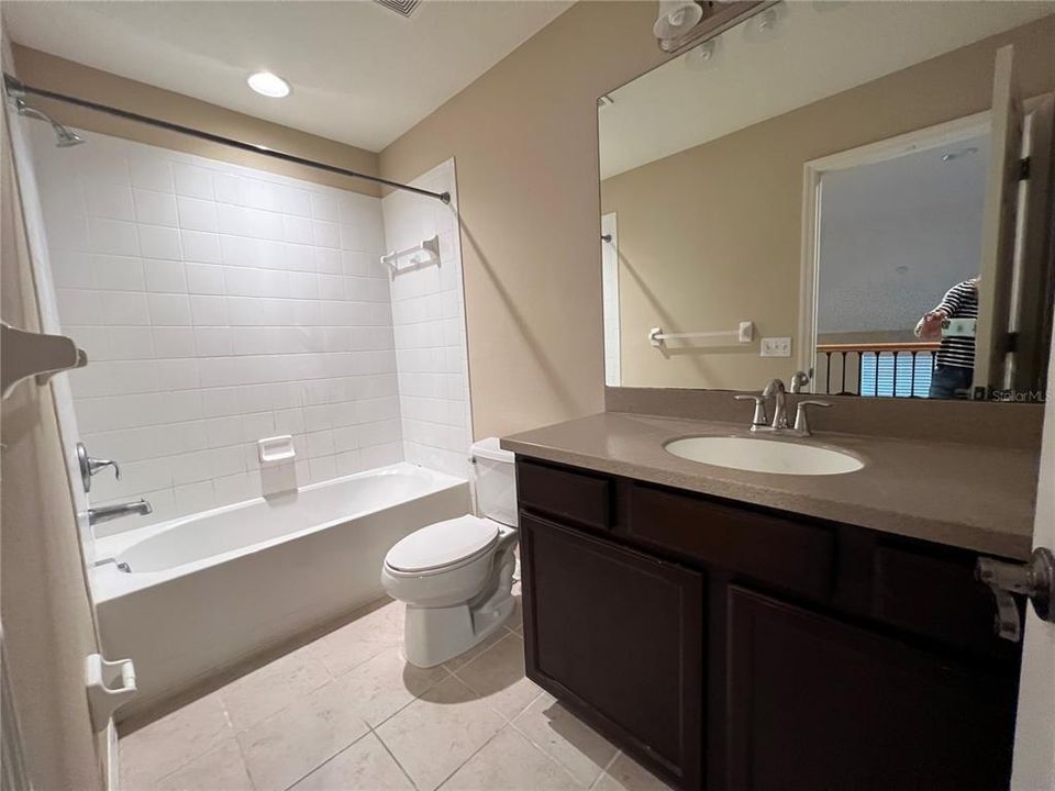 最近租的: $3,000 (3 贝兹, 2 浴室, 2027 平方英尺)