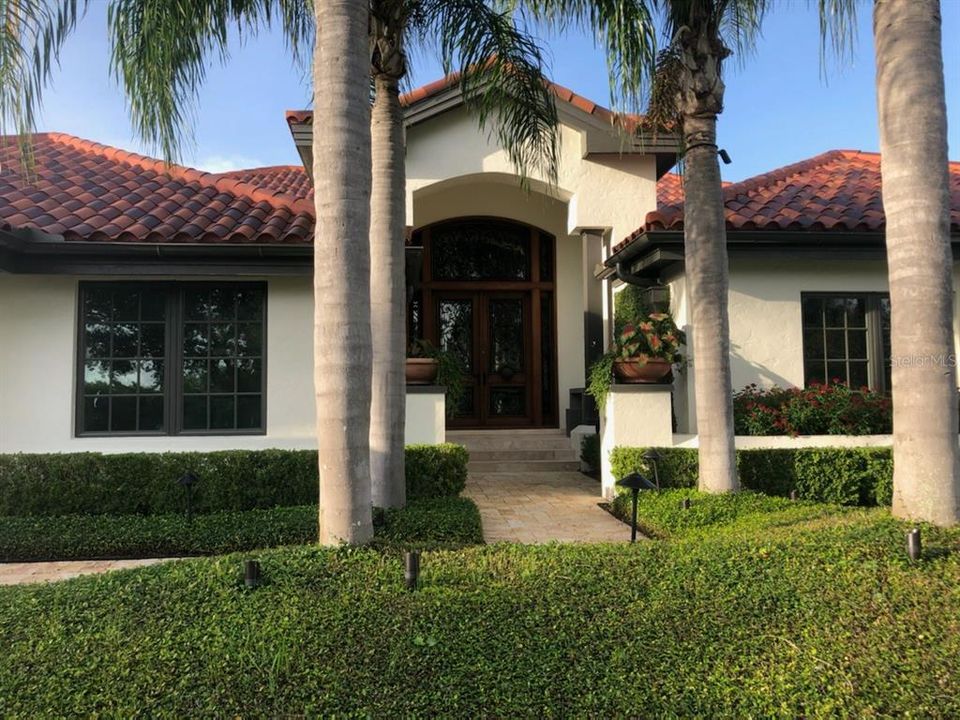 Recently Sold: $1,700,000 (3 beds, 4 baths, 3981 Square Feet)