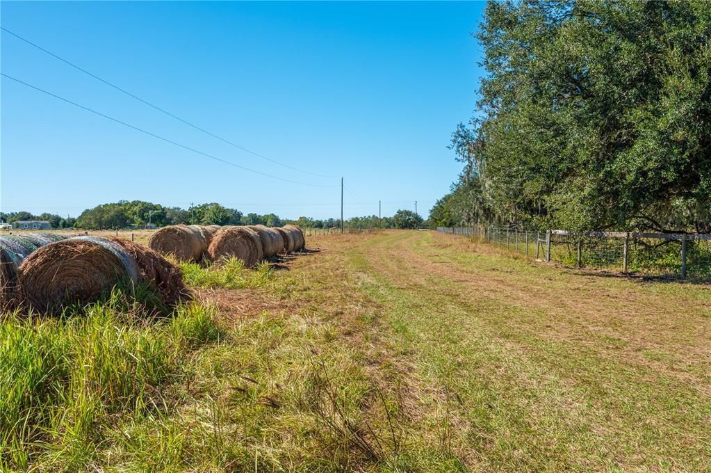 Vendido Recientemente: $994,000 (3 camas, 3 baños, 2894 Pies cuadrados)