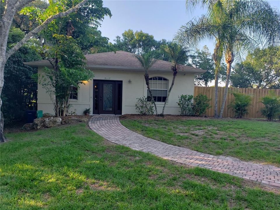 Vendido Recientemente: $295,000 (2 camas, 1 baños, 1059 Pies cuadrados)