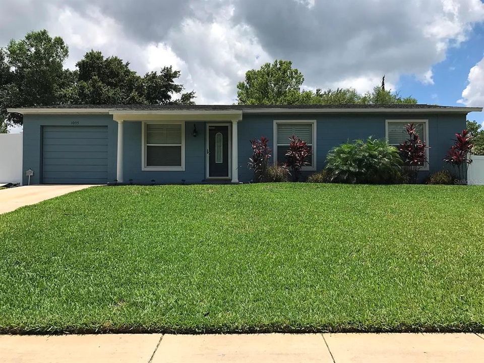 Recently Sold: $230,000 (3 beds, 1 baths, 1300 Square Feet)
