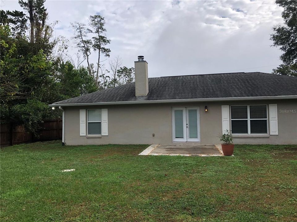 Recently Sold: $250,000 (3 beds, 2 baths, 1560 Square Feet)