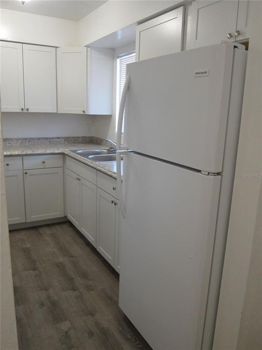 Recently Rented: $805 (2 beds, 1 baths, 890 Square Feet)