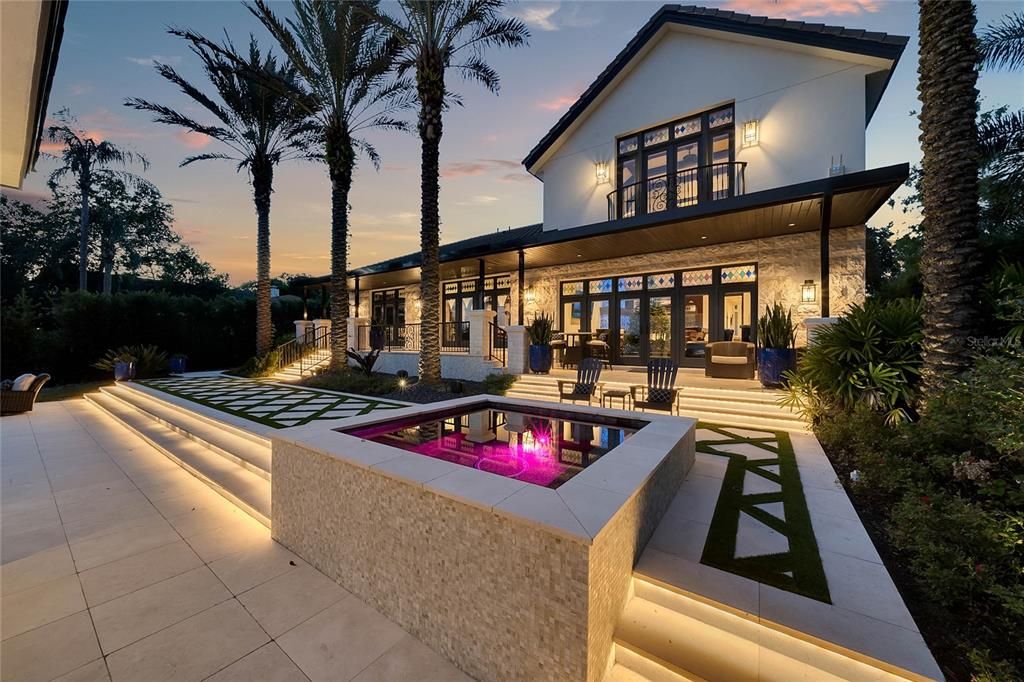 Recently Sold: $3,500,000 (5 beds, 4 baths, 5943 Square Feet)