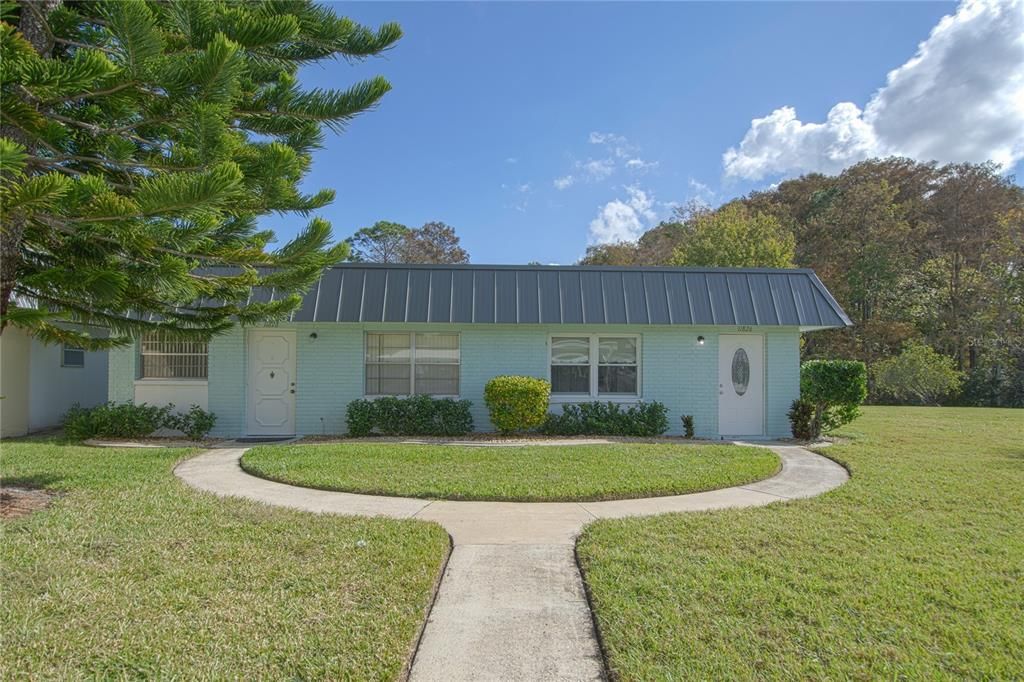 Vendido Recientemente: $90,000 (1 camas, 1 baños, 779 Pies cuadrados)