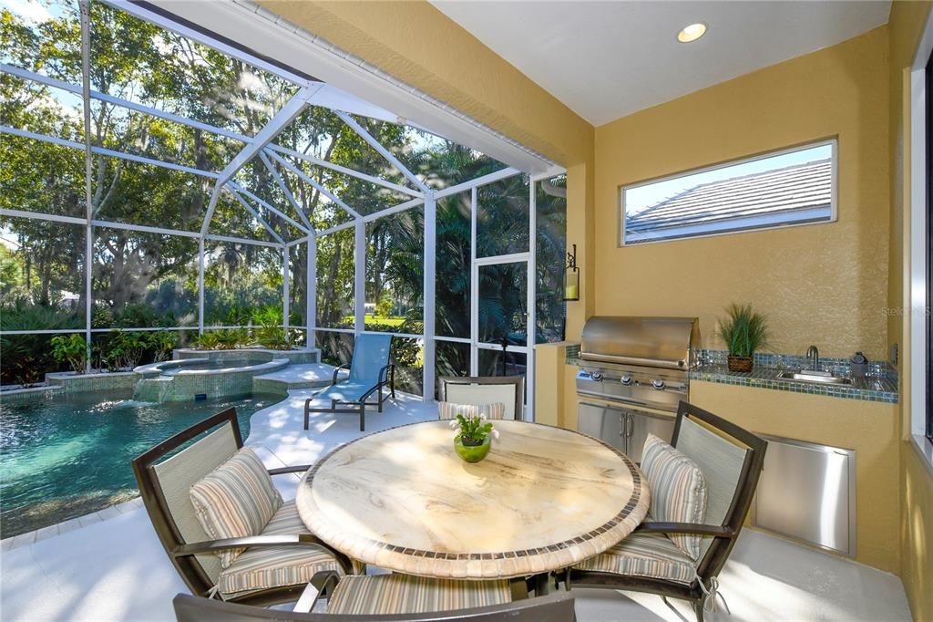 Recently Sold: $950,000 (2 beds, 2 baths, 2510 Square Feet)