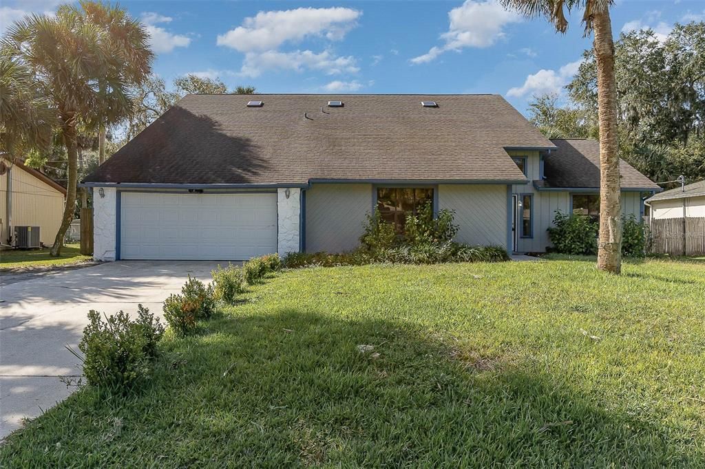 Recently Sold: $333,000 (4 beds, 2 baths, 2989 Square Feet)
