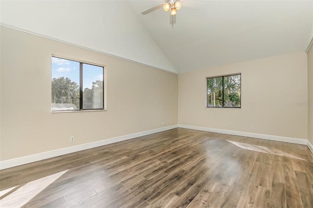 Recently Sold: $333,000 (4 beds, 2 baths, 2989 Square Feet)