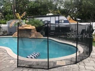 Recently Sold: $850,000 (2 beds, 2 baths, 1141 Square Feet)