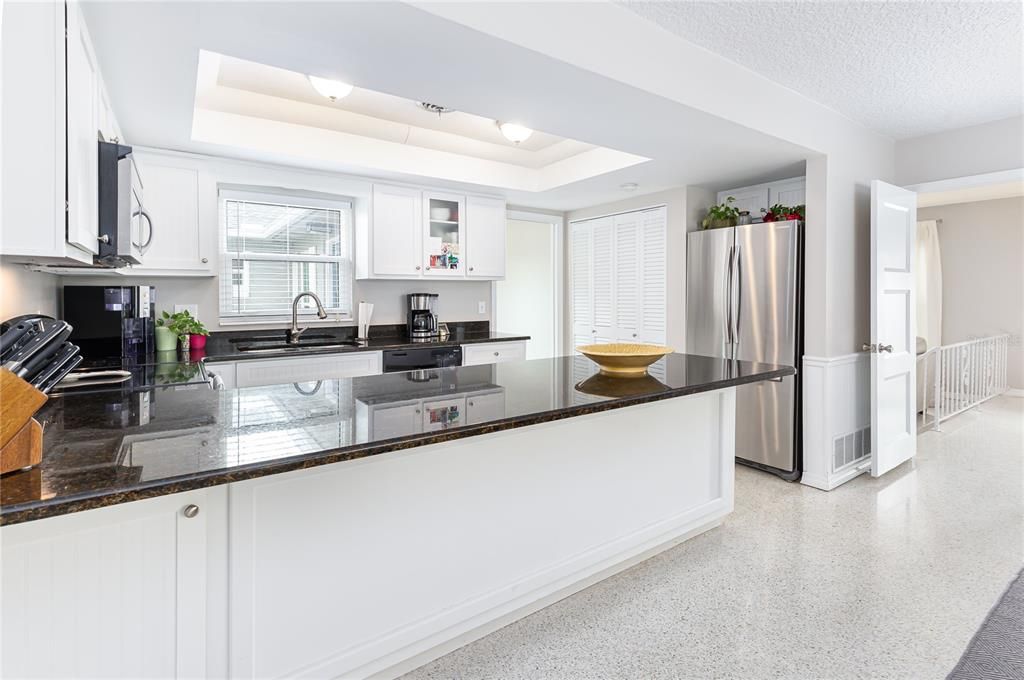 Recently Sold: $430,000 (3 beds, 2 baths, 1782 Square Feet)