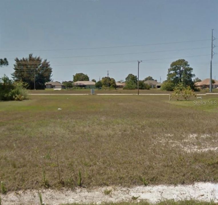 Vendido Recientemente: $25,000 (0.23 acres)