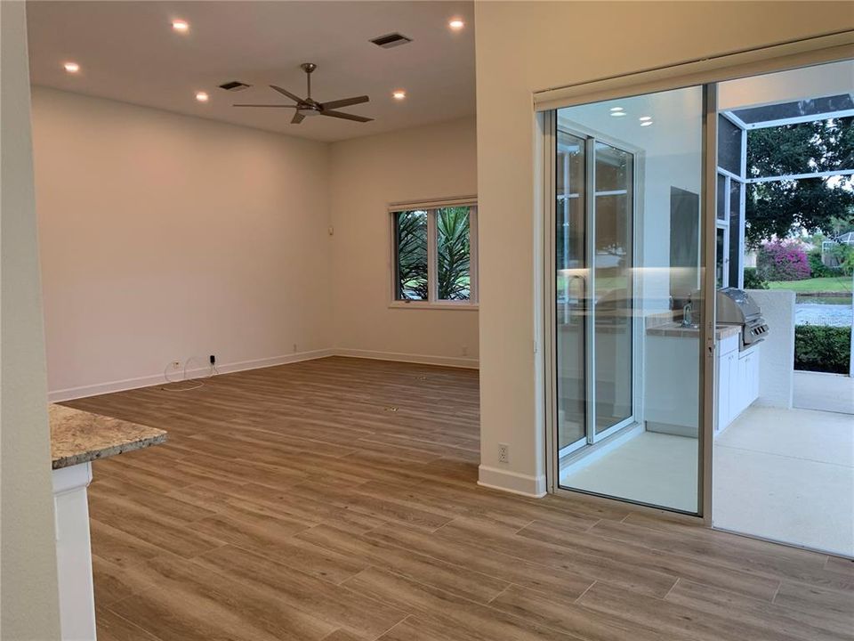 Breakfast Nook / Family Room