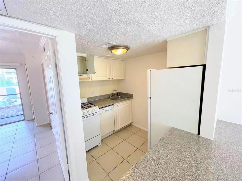 Recently Sold: $89,900 (1 beds, 1 baths, 496 Square Feet)