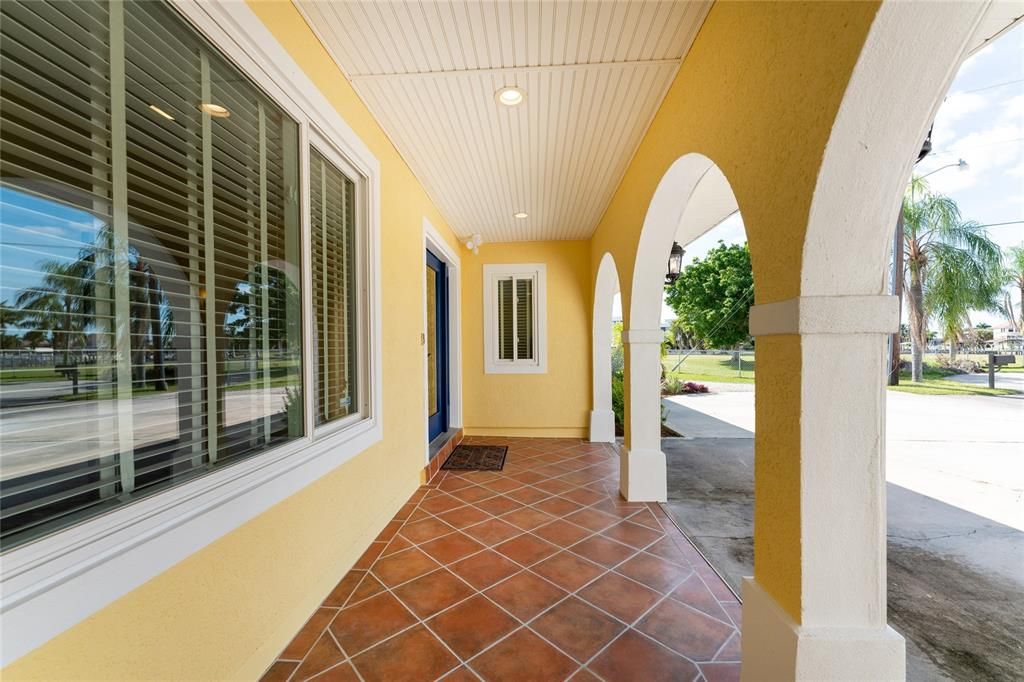 Archways give this home some beautiful curb appeal