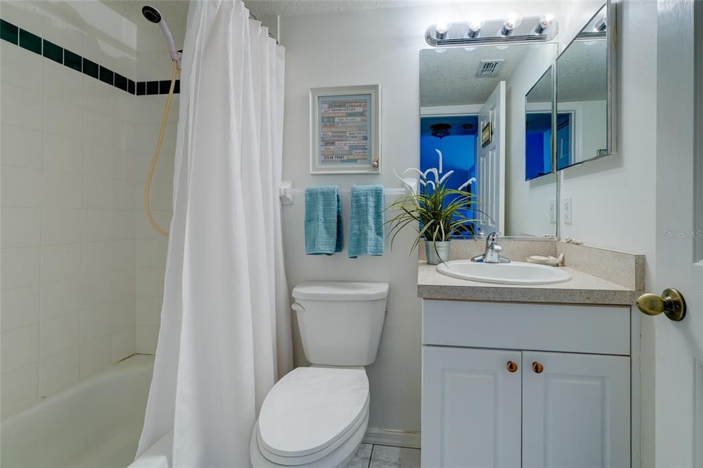 最近售出: $310,000 (2 贝兹, 2 浴室, 1138 平方英尺)