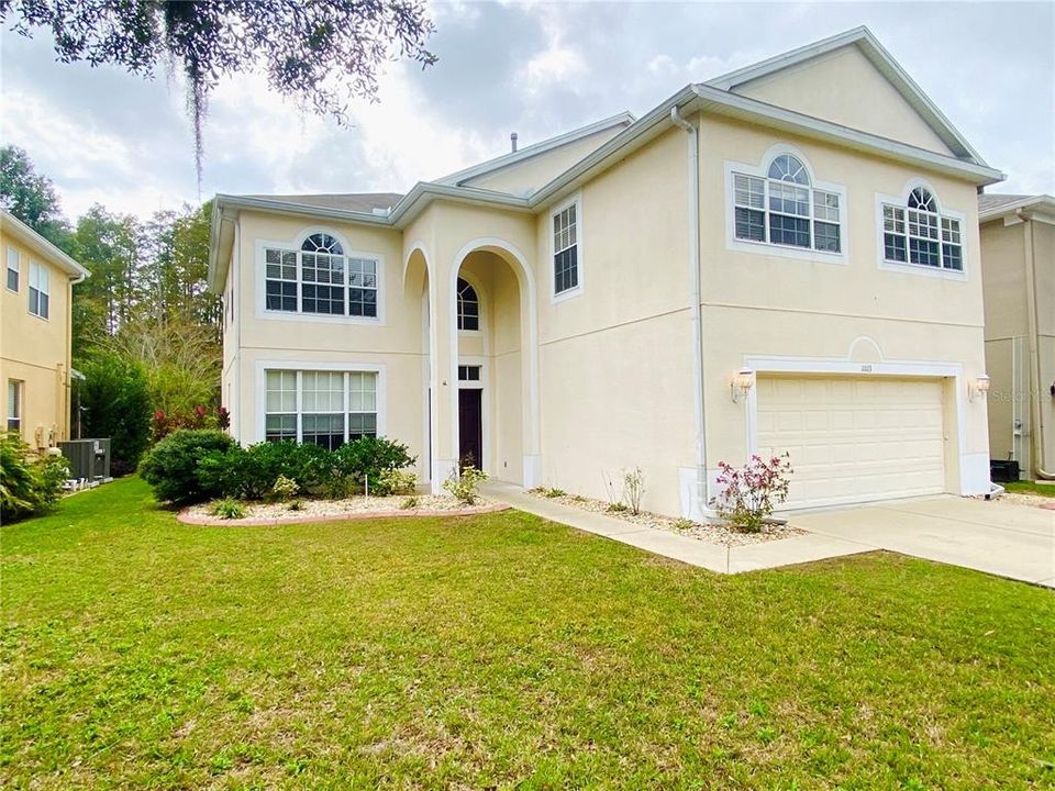 Recently Rented: $3,290 (4 beds, 2 baths, 2717 Square Feet)