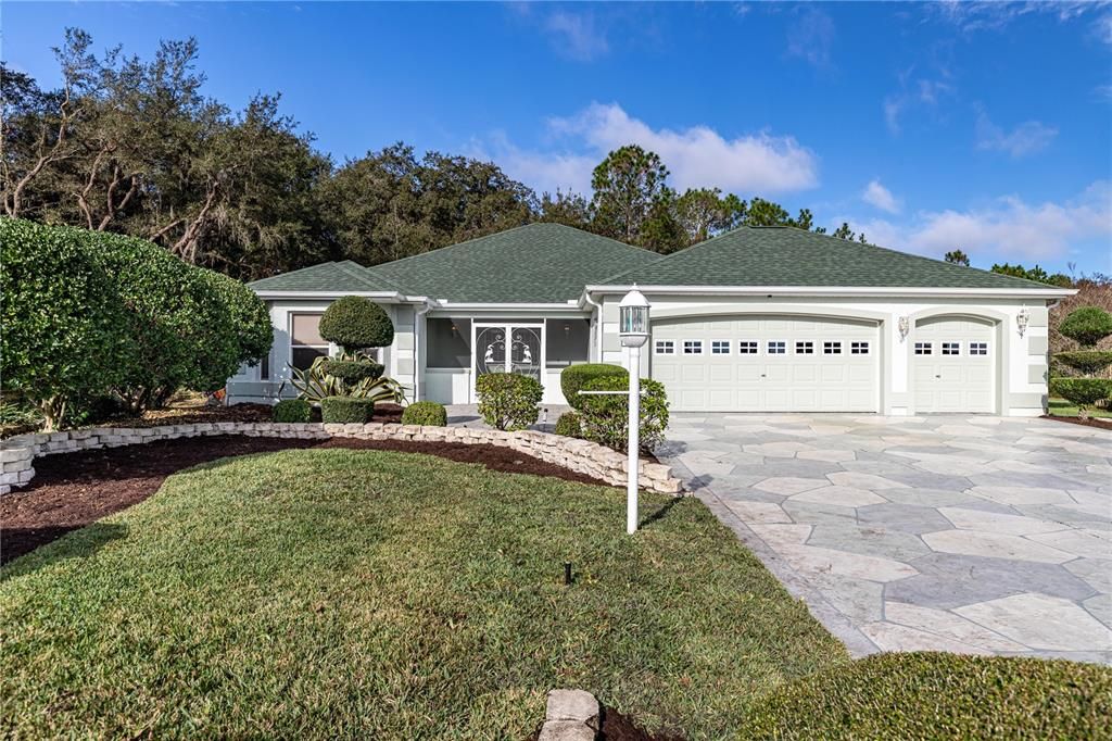 Recently Sold: $500,000 (2 beds, 2 baths, 1926 Square Feet)
