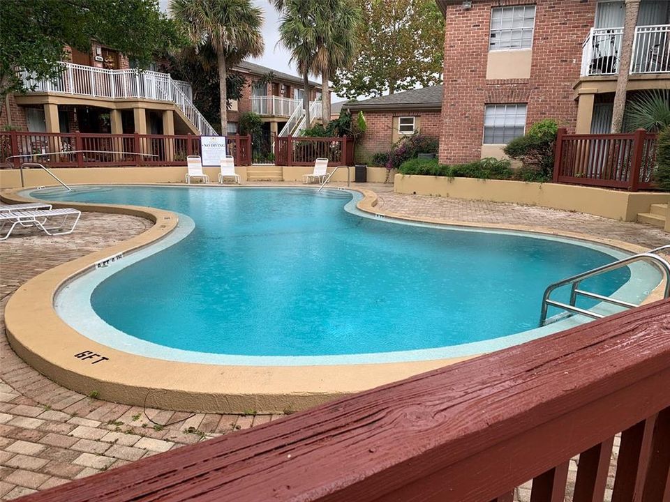 Recently Sold: $110,000 (1 beds, 1 baths, 759 Square Feet)