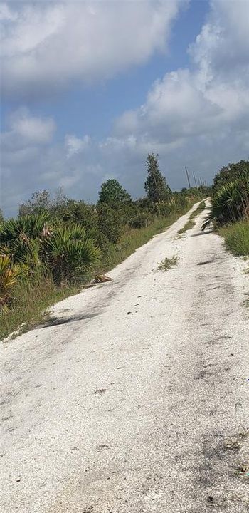 Недавно продано: $98,900 (5.00 acres)