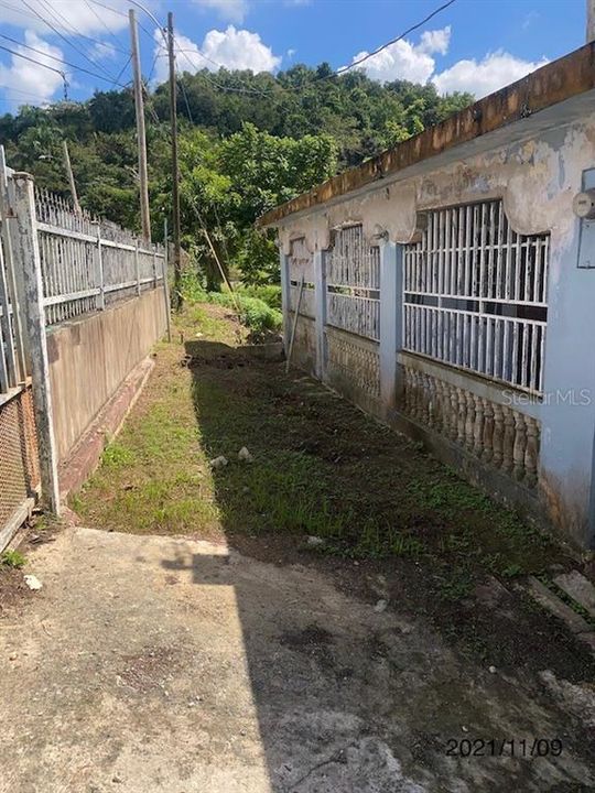 Vendido Recientemente: $59,000 (2 camas, 1 baños, 850 Pies cuadrados)