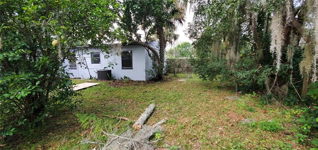 Recently Sold: $305,000 (3 beds, 2 baths, 1230 Square Feet)