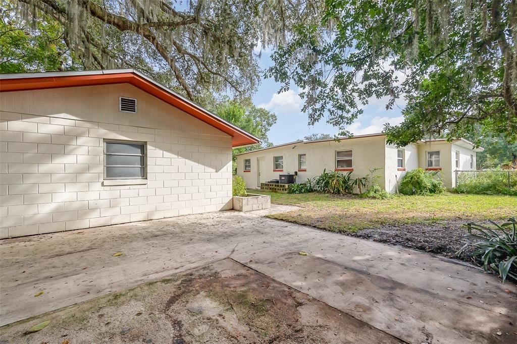 Recently Sold: $300,000 (4 beds, 2 baths, 1460 Square Feet)