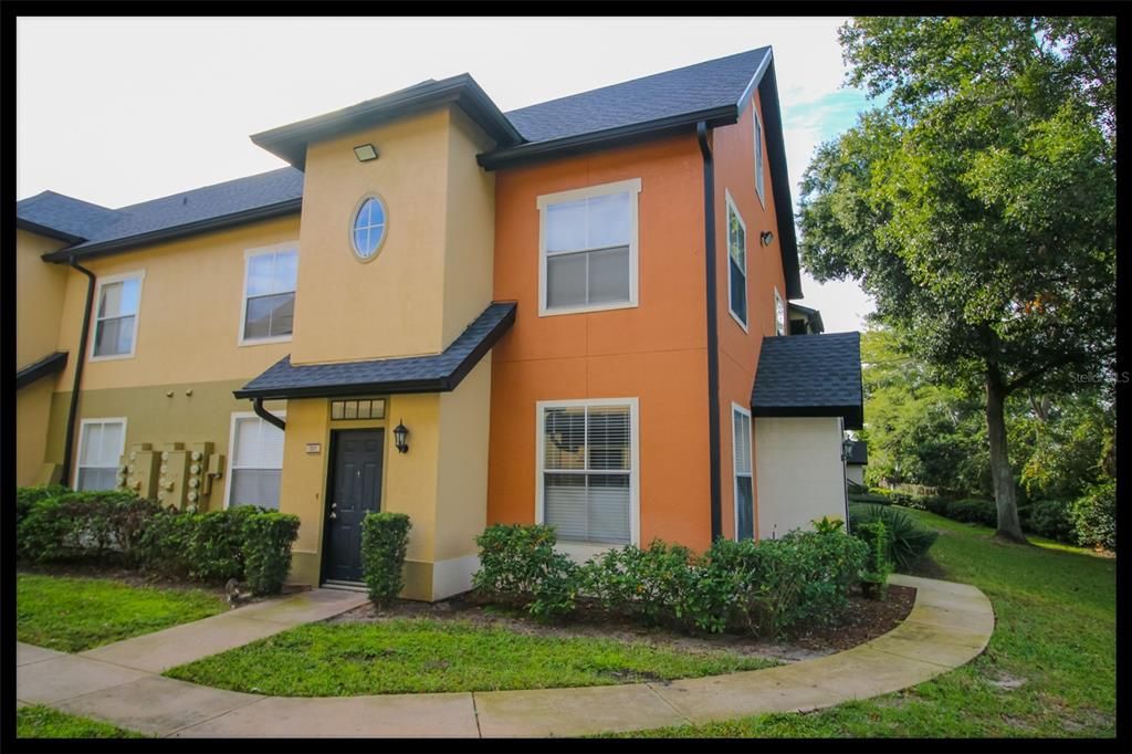 Recently Sold: $218,000 (2 beds, 2 baths, 1344 Square Feet)