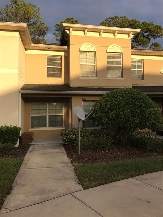 Recently Sold: $229,800 (2 beds, 2 baths, 1589 Square Feet)