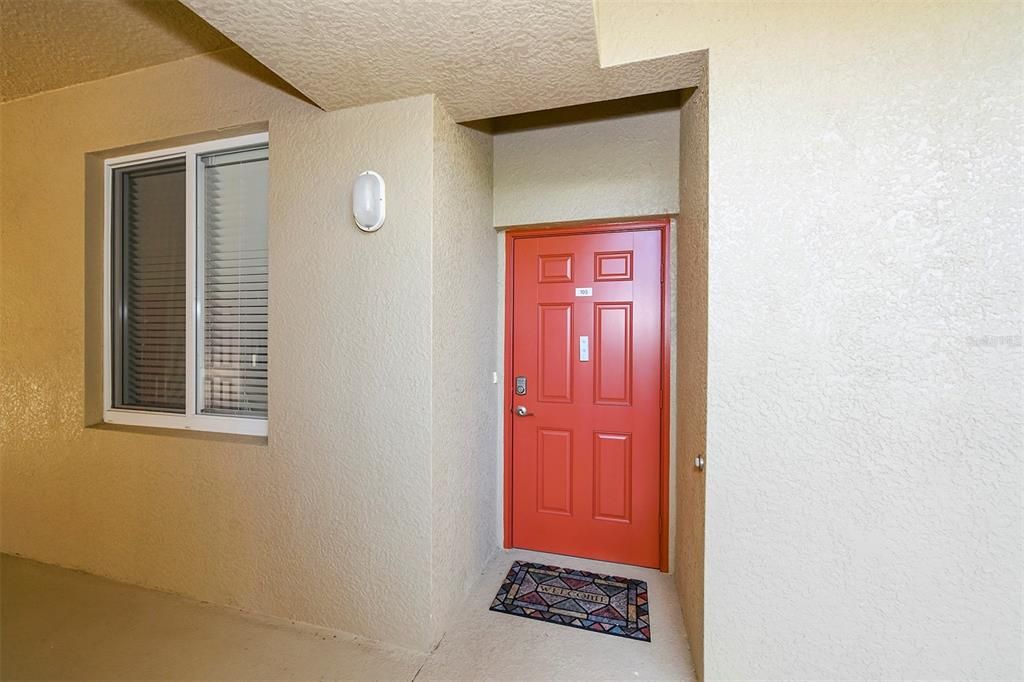 For Rent: $5,000 (2 beds, 2 baths, 1121 Square Feet)