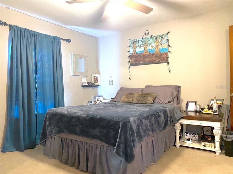 Recently Sold: $94,900 (1 beds, 1 baths, 635 Square Feet)