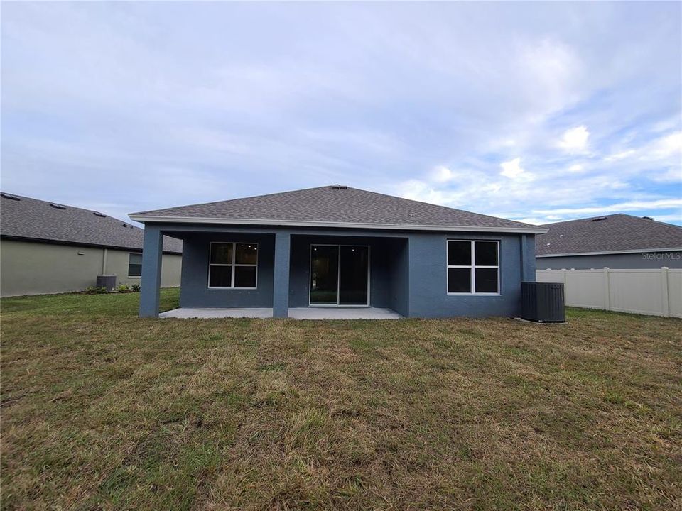 Recently Sold: $297,032 (4 beds, 2 baths, 2004 Square Feet)