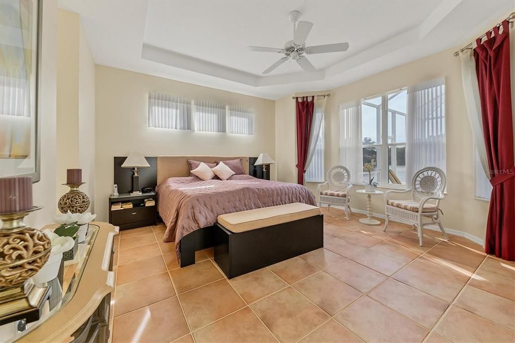 Recently Sold: $600,000 (2 beds, 2 baths, 1801 Square Feet)