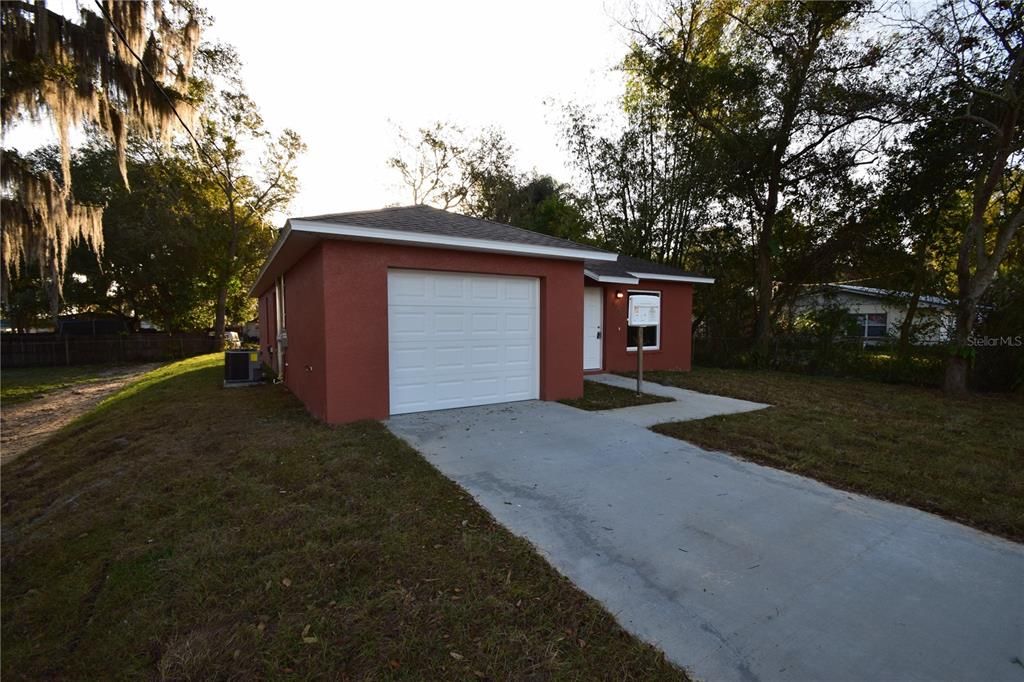 Recently Sold: $240,000 (3 beds, 2 baths, 1382 Square Feet)
