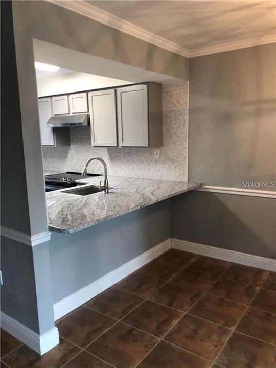 Active With Contract: $119,786 (1 beds, 1 baths, 756 Square Feet)