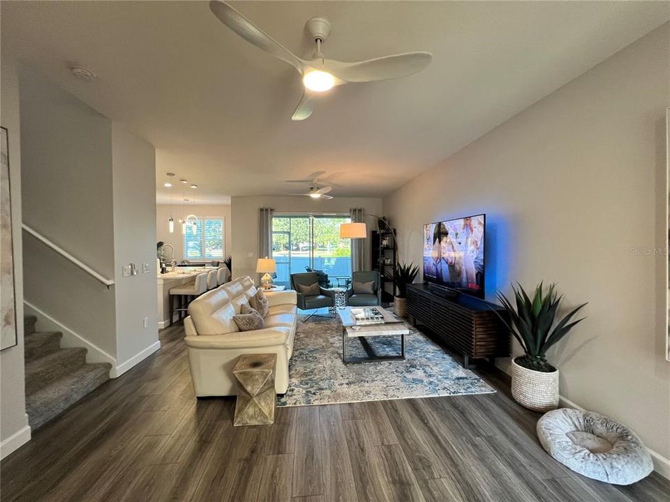 Recently Sold: $595,000 (3 beds, 2 baths, 1885 Square Feet)