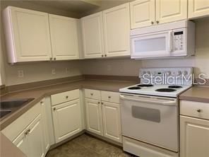 Recently Rented: $1,200 (1 beds, 1 baths, 898 Square Feet)